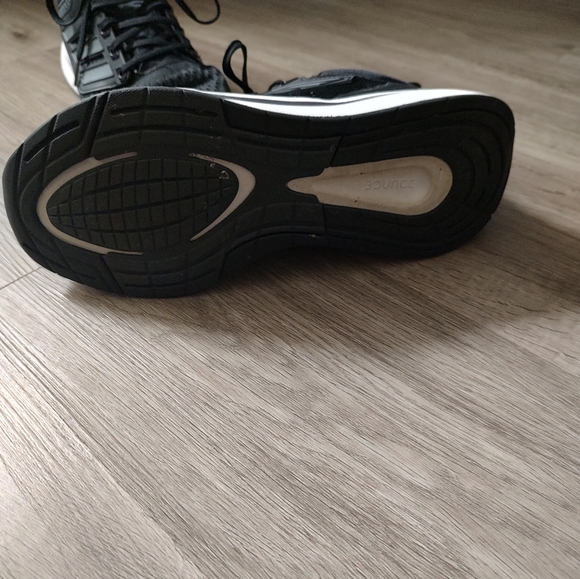 Adidas Men's Black Athletic Sneakers - Picture 6 of 7